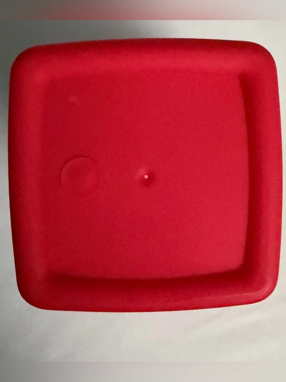 Red Clinical Sharps Container with Biohazard Label Medical Safety Disposable Can